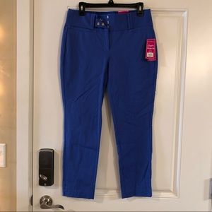 ❗️SOLD❗️Candies Ankle Cut dress pants